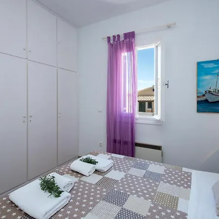 Apartment Houses Sea View