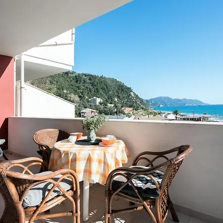 Houses Sea View Apartment